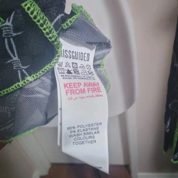 Sale! NWT Missguided Black Barbed Wire Print Mesh Top US 4 - Picture 5 of 6